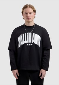 Футболка Футболка