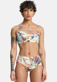 Низ от бикини Низ от бикини