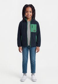 Спортивная куртка