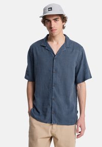 Рубашка с коротким рукавом Рубашка с коротким рукавом