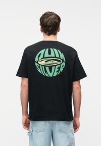 Спортивная майка