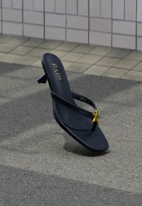 Вьетнамки Вьетнамки