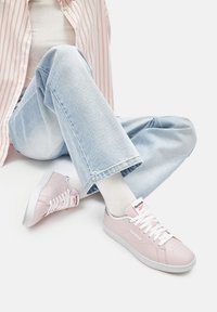 Тренировочные кроссовки Тренировочные кроссовки