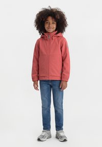 Спортивная куртка