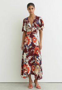 Длинное платье