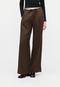 Брюки Брюки