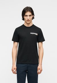 Футболка Футболка