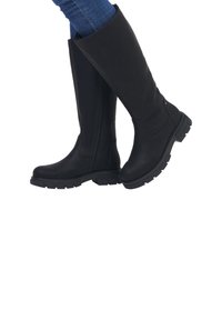 Сапоги на платформе