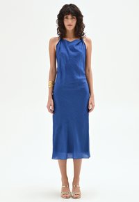 Коктейльное платье