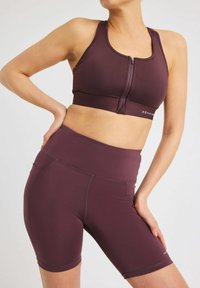 Бюстгальтер без косточек