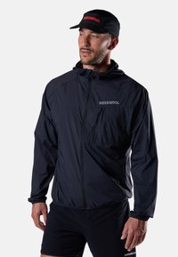 Спортивная куртка