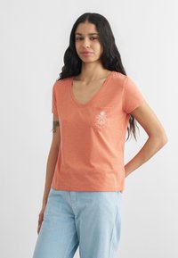 Спортивная майка