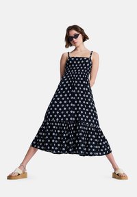 Спортивное платье