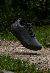 Беговые кроссовки Беговые кроссовки