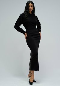 Длинное платье