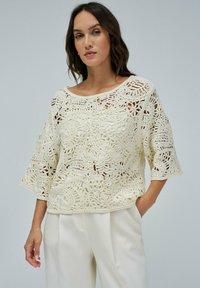 Пуловер с рукавом три четверти Пуловер с рукавом три четверти