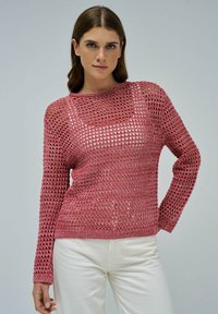 Пуловер Пуловер