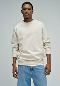 Толстовка Толстовка