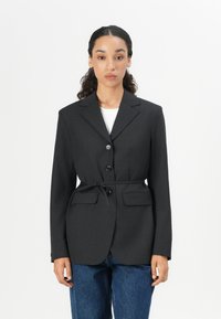 Блейзер Блейзер