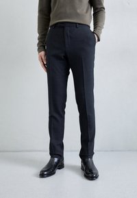 Костюмные брюки