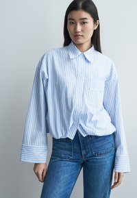 Блузка-рубашка