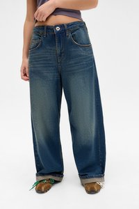 Свободные джинсы