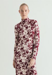 Платье макси