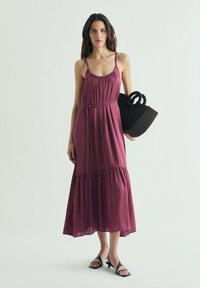 Летнее платье