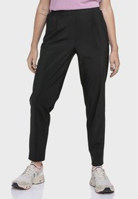 Спортивные штаны Спортивные штаны