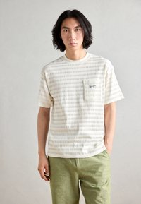 Футболка Футболка