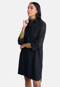 Джинсовое платье