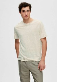 Футболка Футболка