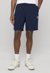 Шорты Шорты