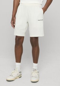 Шорты Шорты