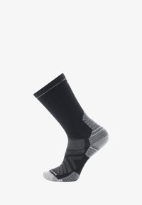 Спортивные носки