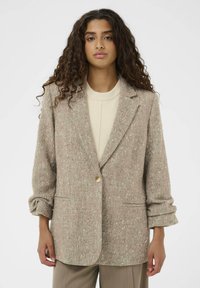 Шерстяное пальто