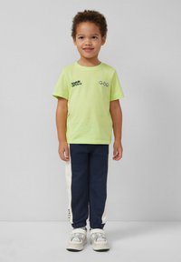 Брюки Брюки