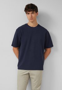 Футболка Футболка