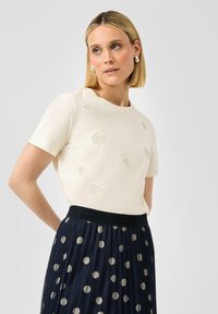 Футболка Футболка