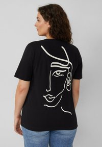 Футболка Футболка