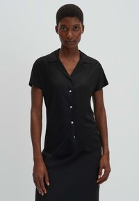 Блузка Блузка