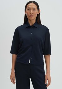 Блузка Блузка