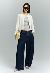 Жилет Жилет