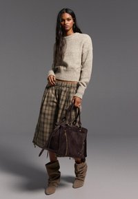 Пуловер Пуловер