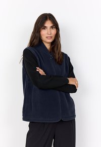 Флисовая куртка