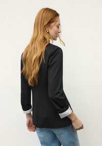 Блейзер Блейзер