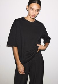 Футболка Футболка