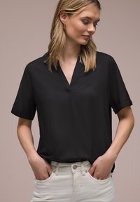 Блузка Блузка