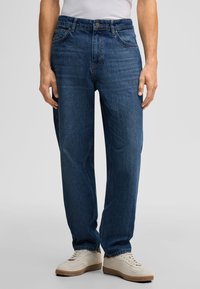 Прямые джинсы Прямые джинсы