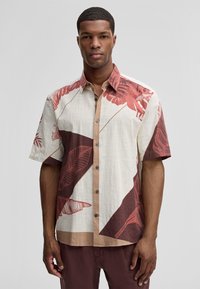 Рубашка с коротким рукавом